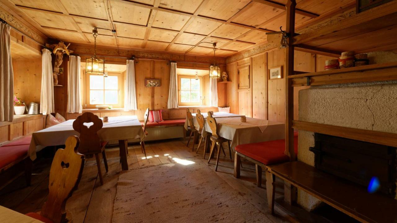 ホテル Fleckhof ノイシュティフト・イム・シュトゥーバイタール エクステリア 写真